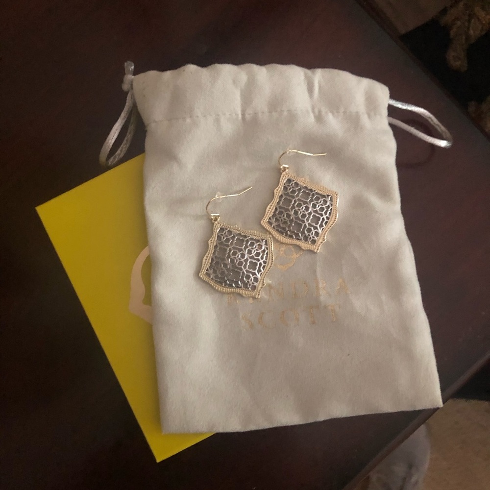 Kendra Scott Kirsten Earring Silver Filigree Mix